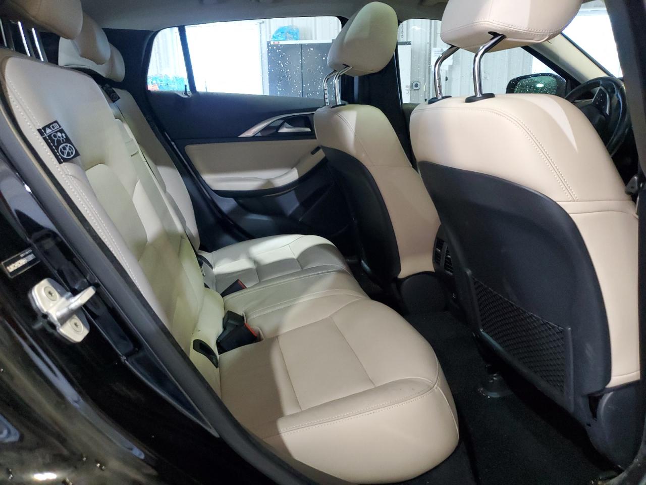 2017 Infiniti Qx30 Base VIN: SJKCH5CR9HA030811 Lot: 54184425