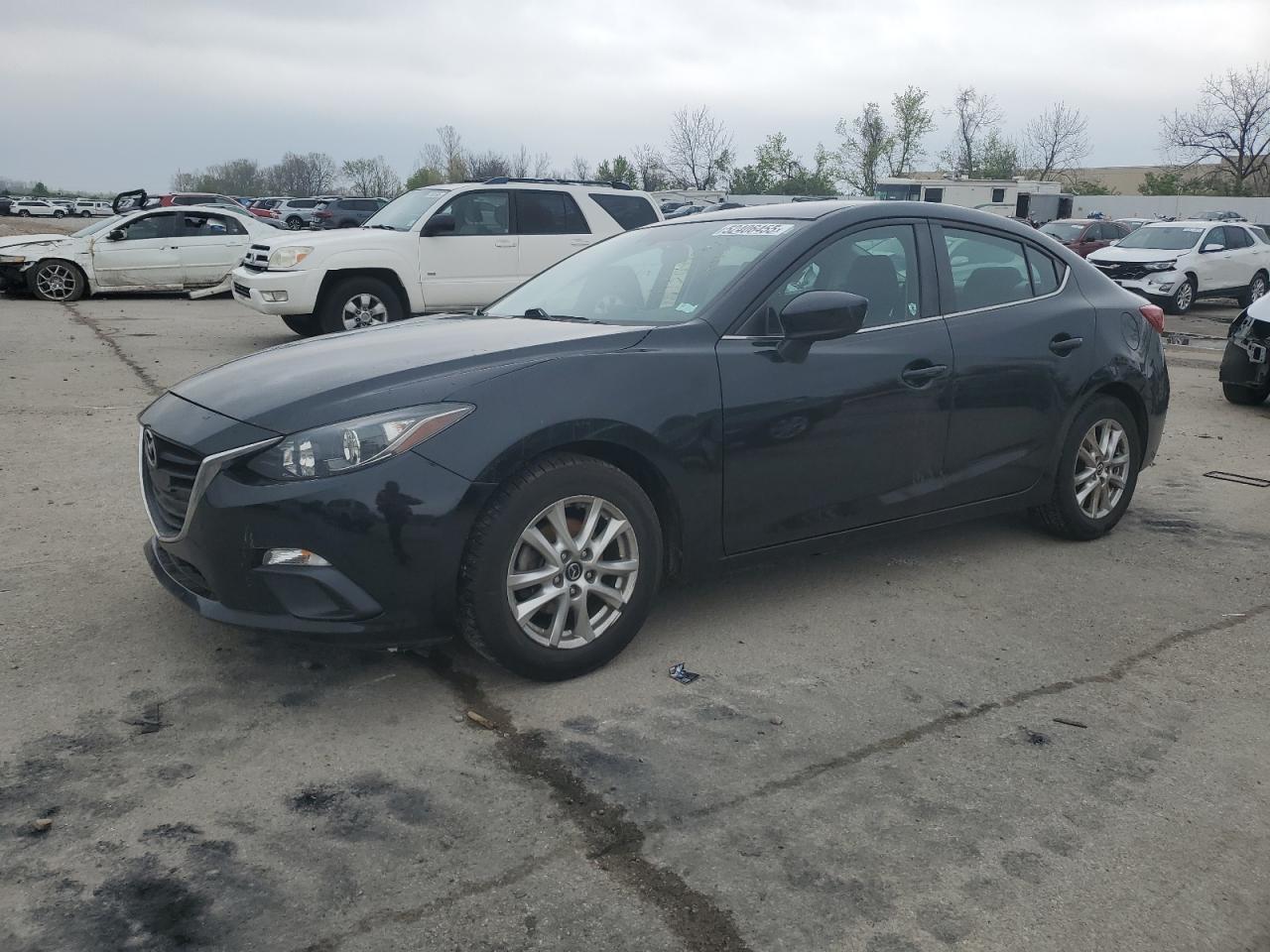 2016 Mazda 3 Sport na sprzedaż w Bridgeton, MO - All Over