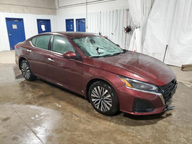  NISSAN ALTIMA 2024 Бургунди