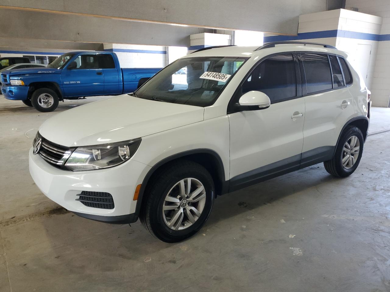 2015 Volkswagen Tiguan S
