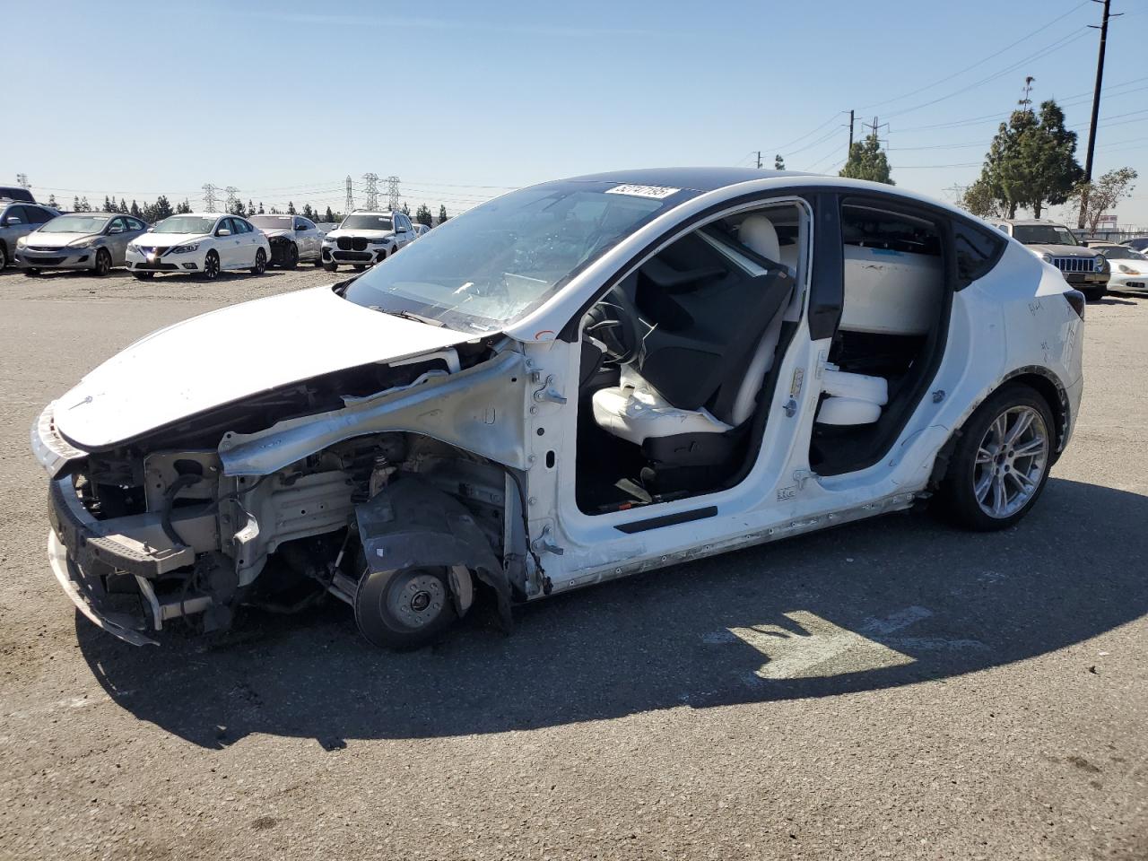 2022 Tesla Model Y  للبيع في Rancho Cucamonga، CA - All Over