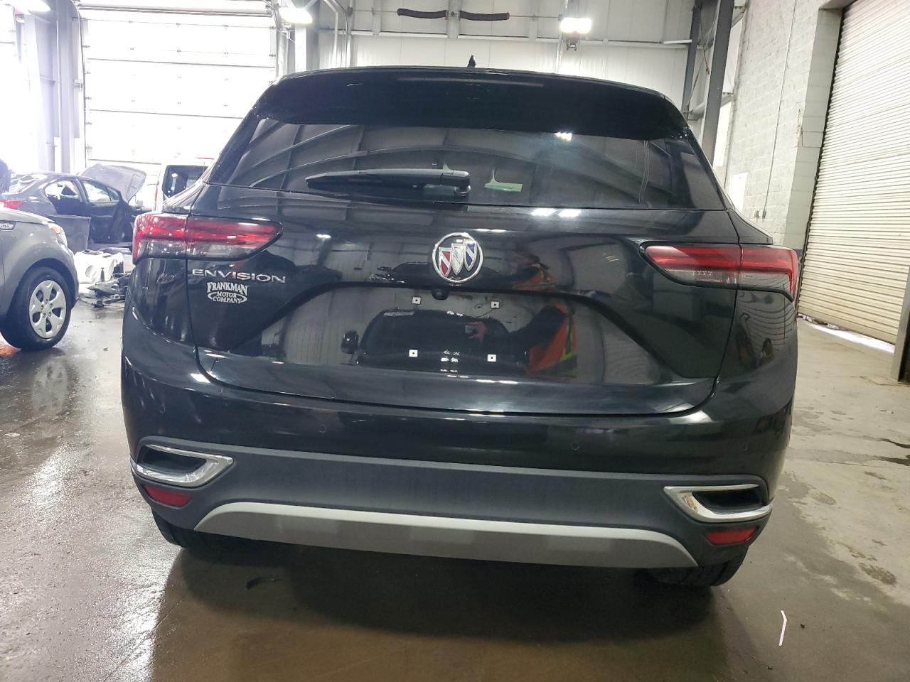2022 Buick Envision Preferred VIN: LRBAZLR48ND129989 Lot: 52963375