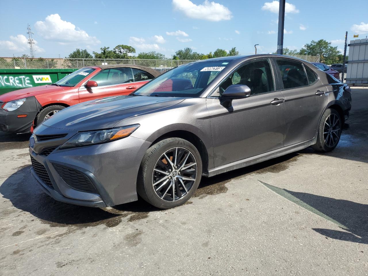2021 Toyota Camry Se for Sale in Orlando, FL - Rear End