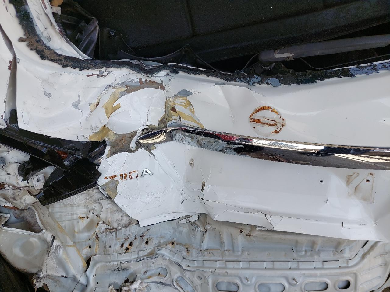 MNTBC2C98G6010913 - 2016 Nissan Tiida - #undefined