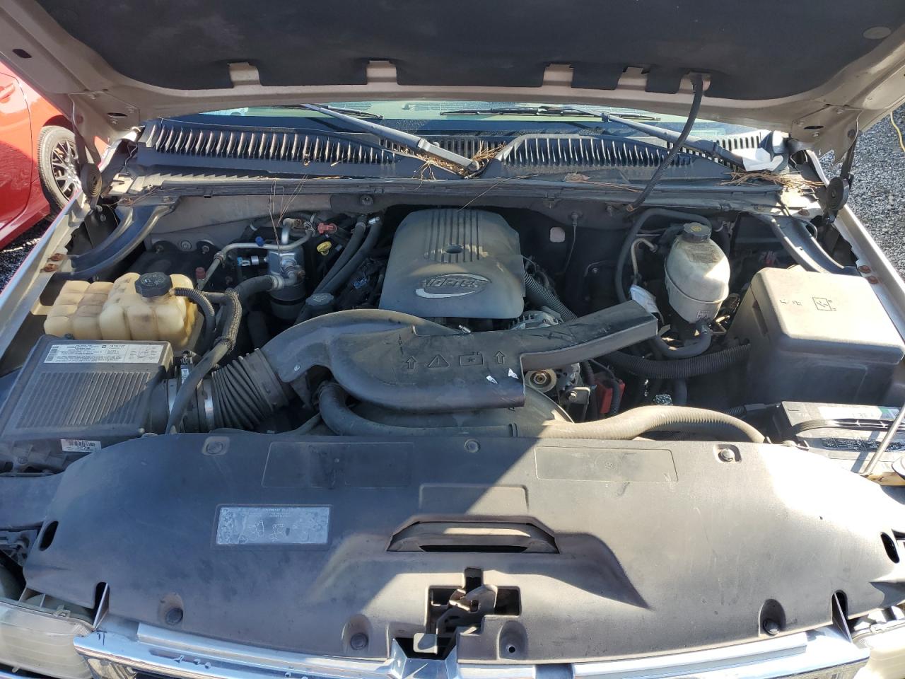 2004 Chevrolet Tahoe K1500 VIN: 1GNEK13Z34J239422 Lot: 54661015