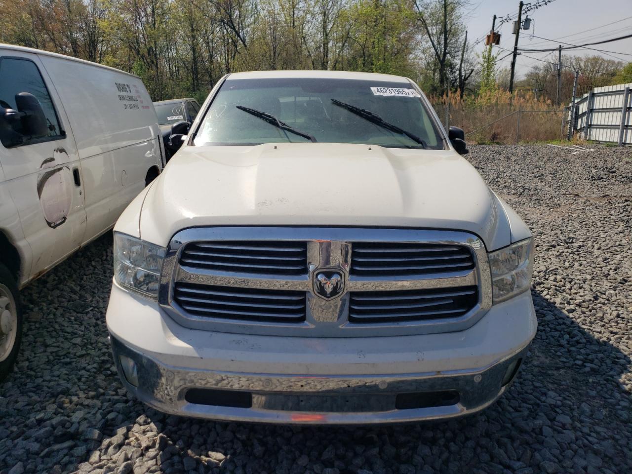 2016 RAM 1500 - Image 5