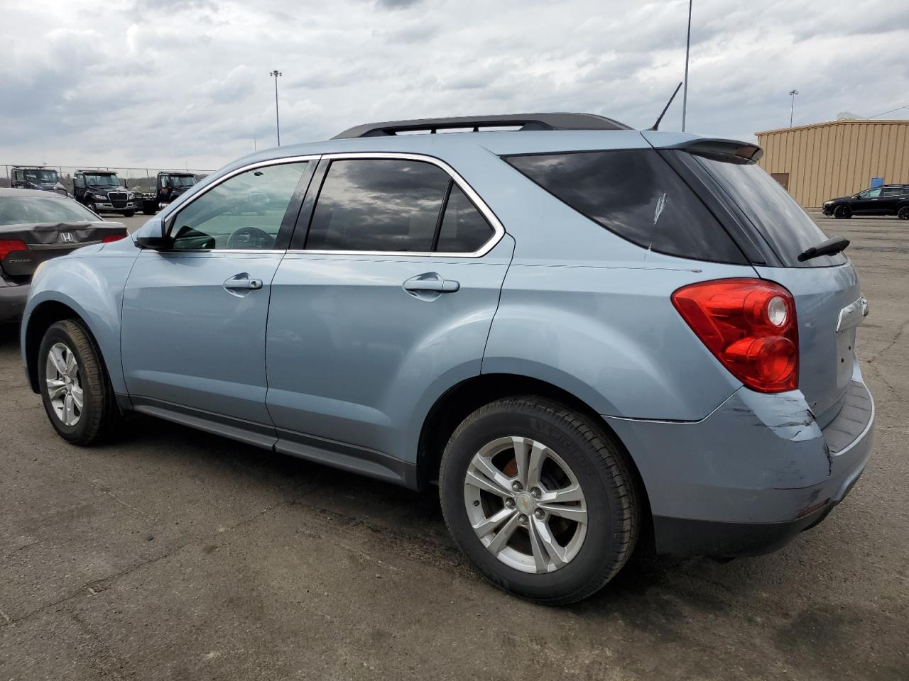 2014 Chevrolet Equinox - Image 2