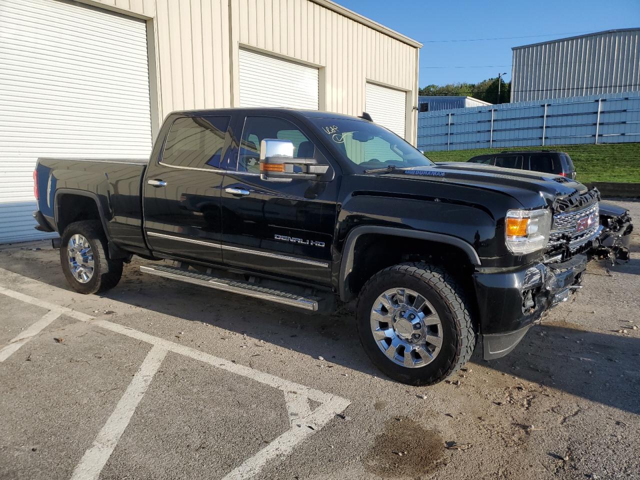 2019 GMC Sierra - Image 4