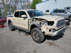 2017 Toyota Tacoma Double Cab   продається в Portland, OR - Front End