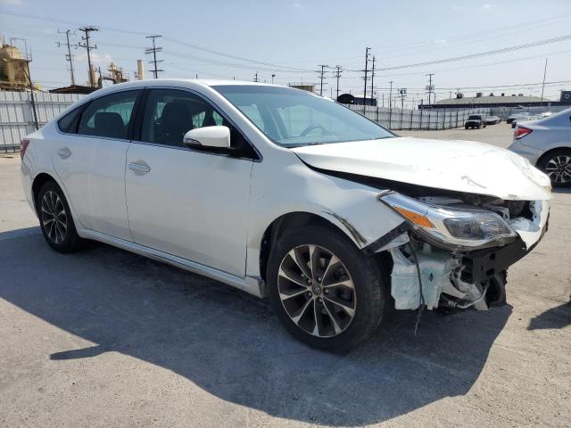 Sedans TOYOTA AVALON 2016 Biały