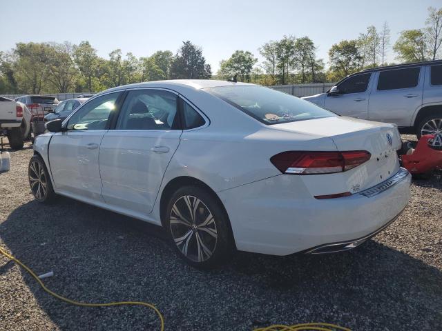 VOLKSWAGEN PASSAT 2022 Белый