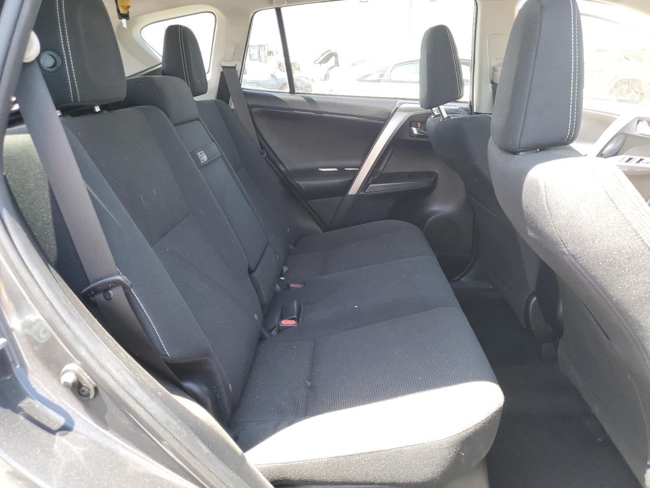 JTMRJREV6HD108804 2017 Toyota Rav4 Hv Le