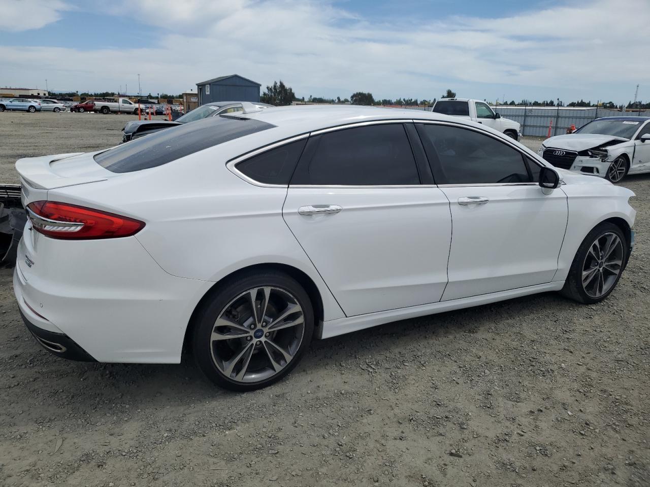 3FA6P0D96KR207063 FORD FUSION 2019