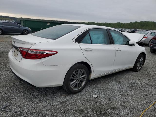 Sedans TOYOTA CAMRY 2015 White
