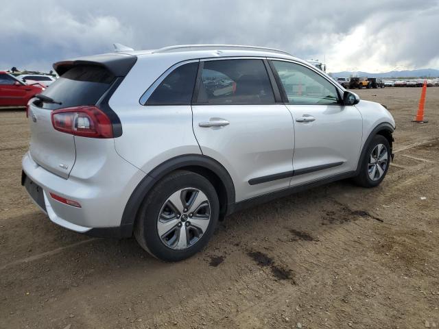  KIA NIRO 2018 Srebrny