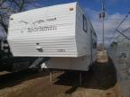 2003 Sportsmen Traveltrlr for Sale in Kincheloe, MI - Top/Roof