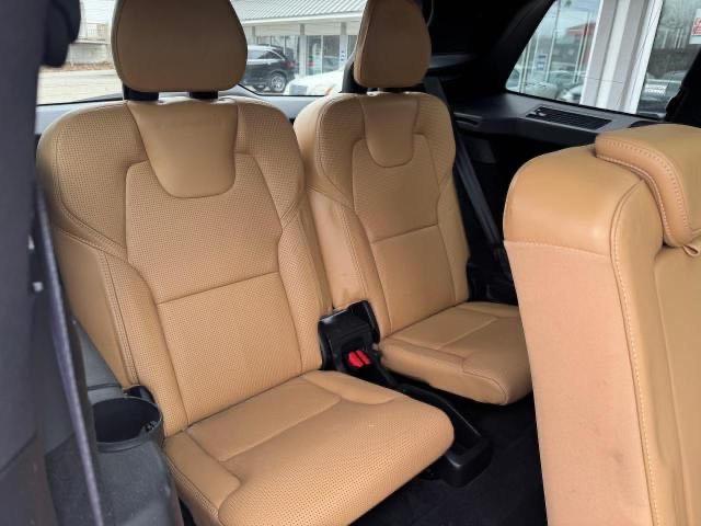 2017 VOLVO XC90 T6