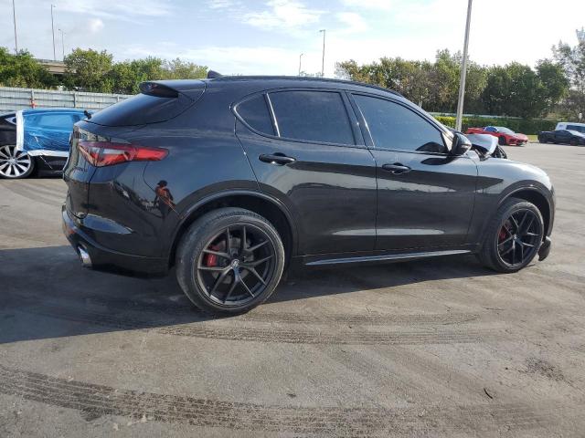  ALFA ROMEO STELVIO 2021 Czarny
