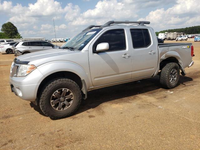  NISSAN FRONTIER 2016 Srebrny