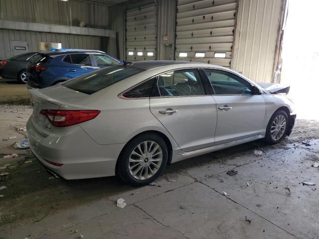  HYUNDAI SONATA 2015 Серебристый