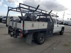 2001 Chevrolet Silverado C3500 იყიდება Sun Valley-ში, CA - Vandalism