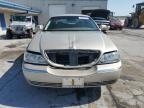 2010 Lincoln Town Car Signature Limited للبيع في Fort Pierce، FL - Front End