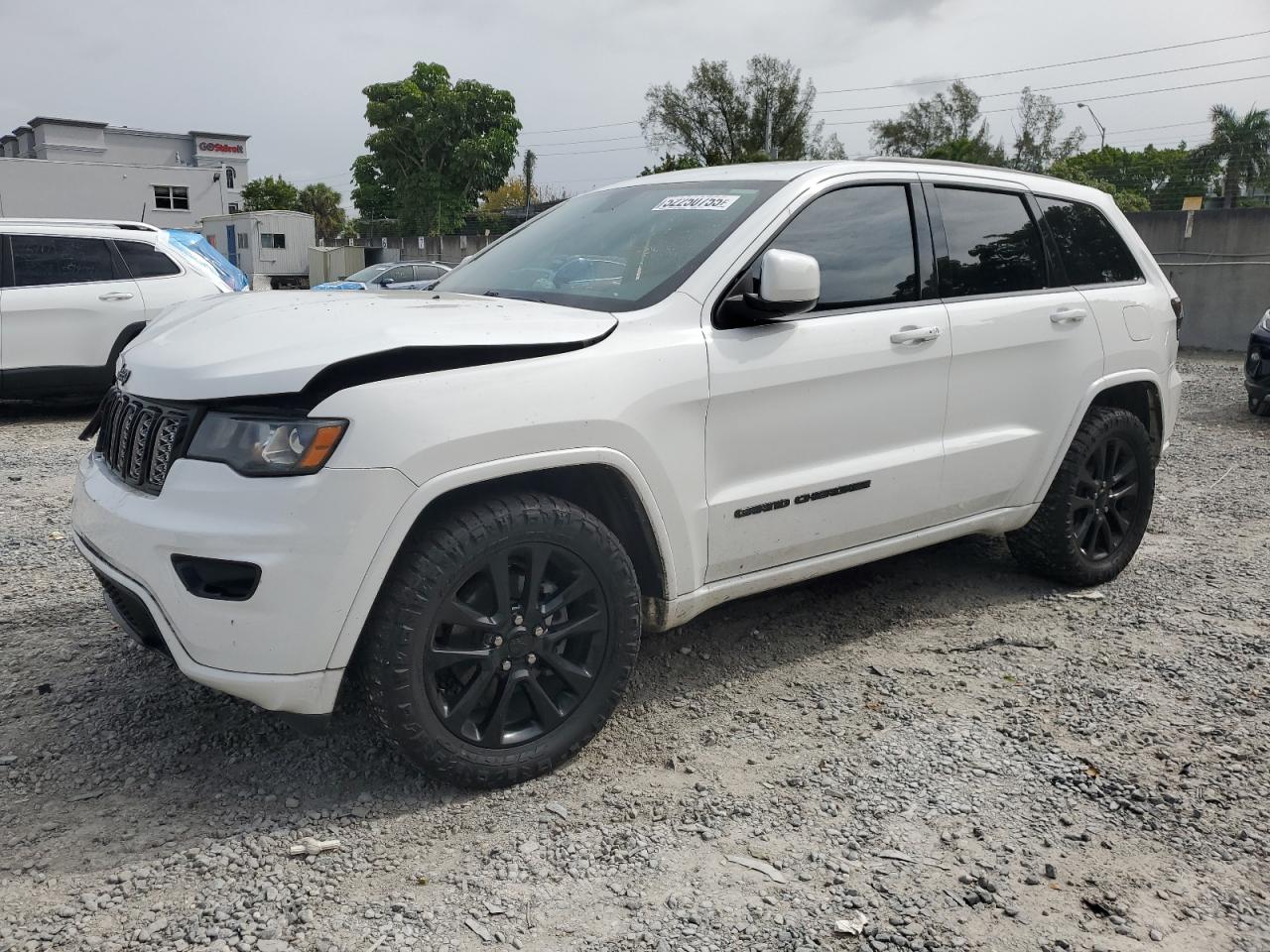 2019 Jeep Grand Cherokee Laredo იყიდება Opa Locka-ში, FL - Front End