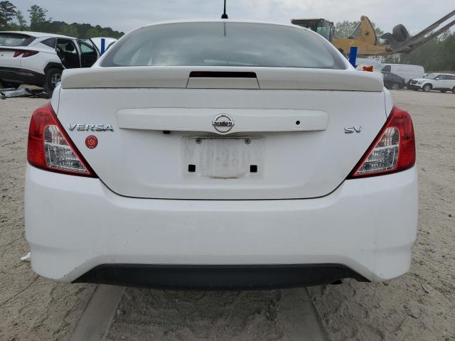  NISSAN VERSA 2019 Biały