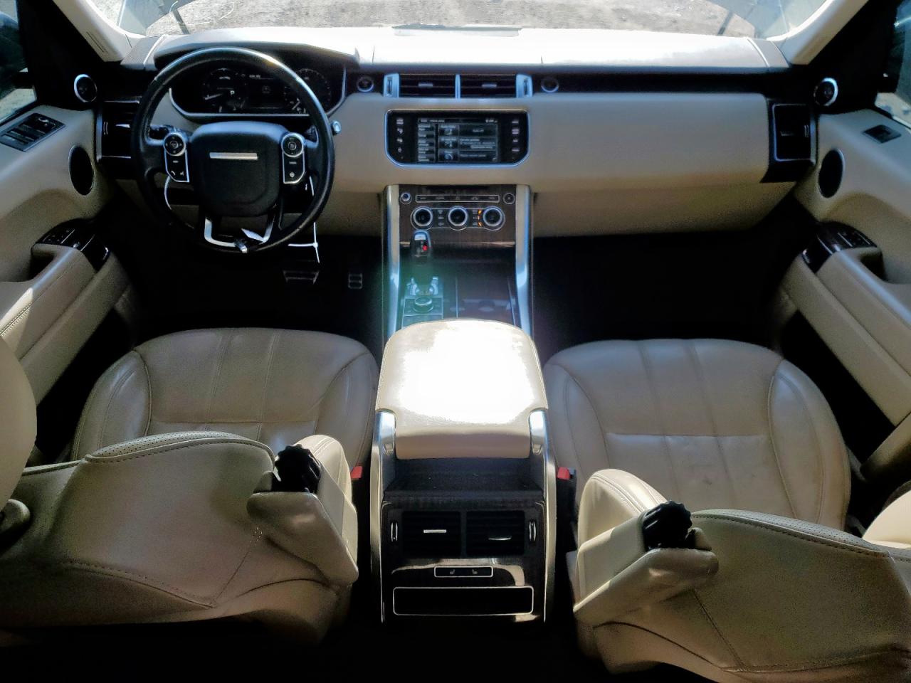 2015 Land Rover Range Rover - Image 8