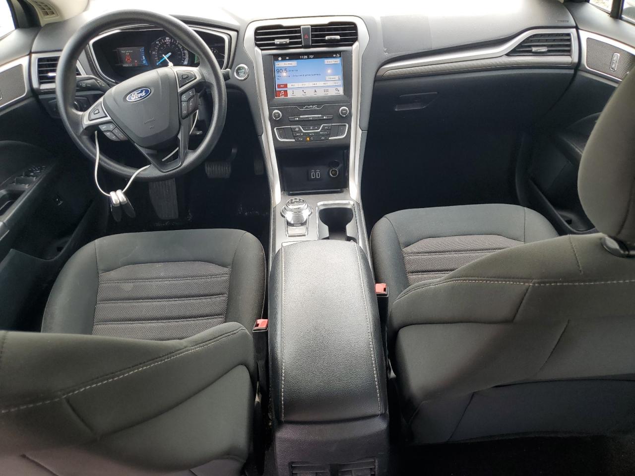 2019 Ford Fusion Se VIN: 3FA6P0LU3KR263998 Lot: 54031125