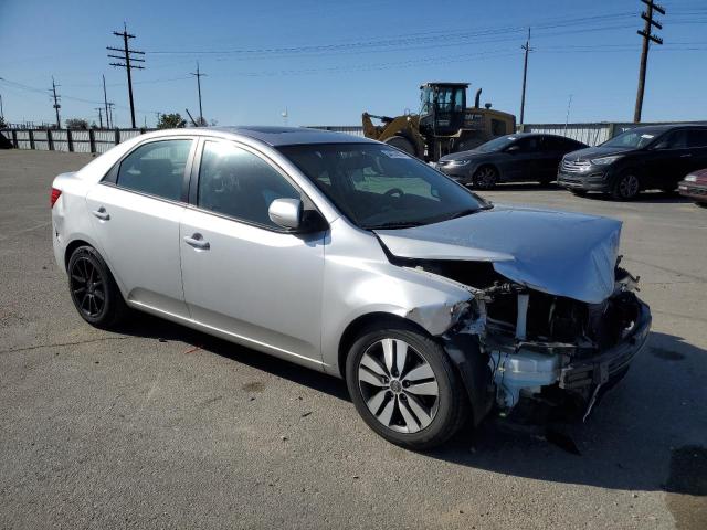  KIA FORTE 2013 Серебристый