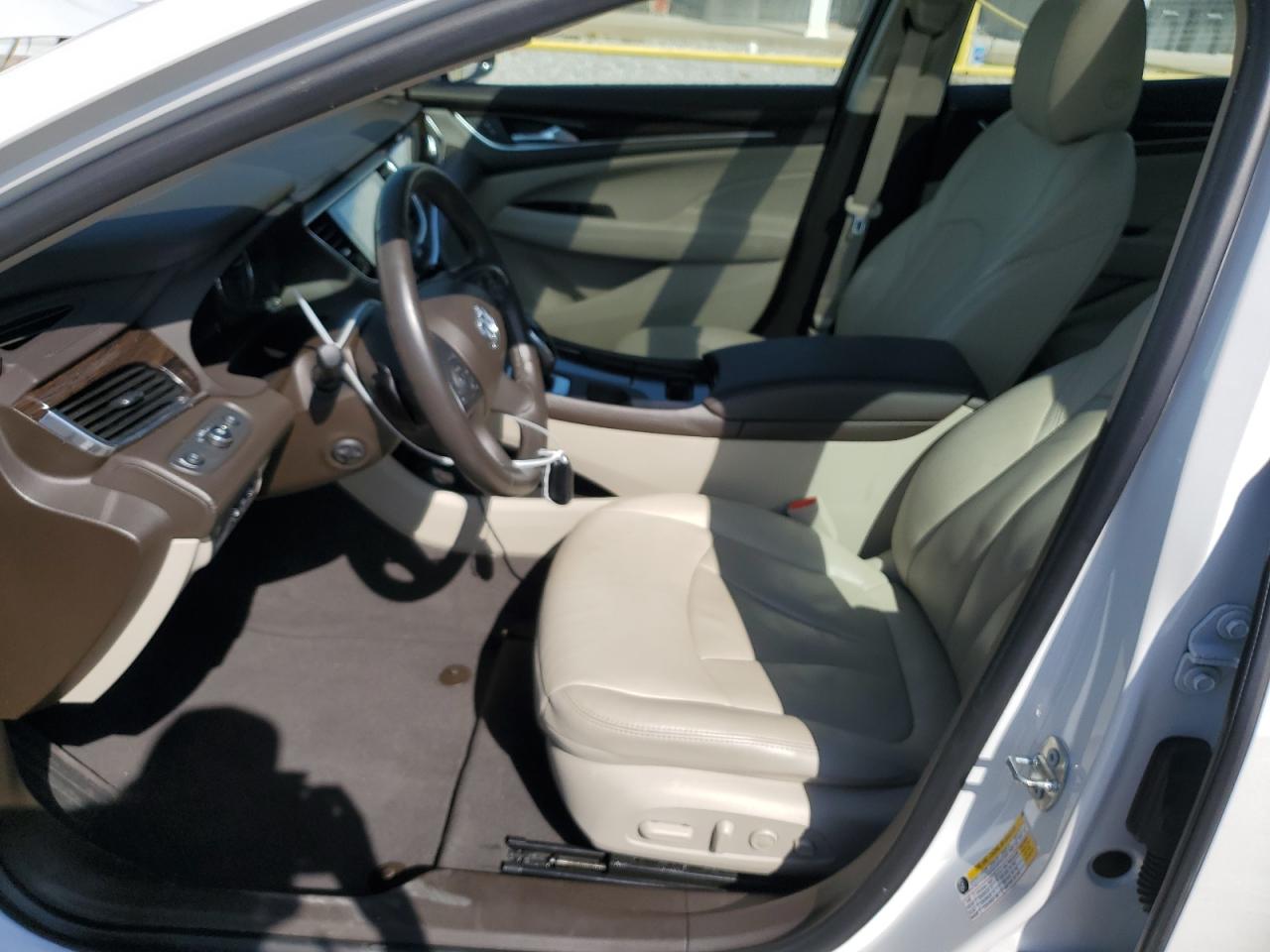 2018 Buick Lacrosse Premium VIN: 1G4ZR5SS7JU143932 Lot: 52363545