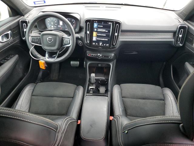  VOLVO XC40 2021 Білий