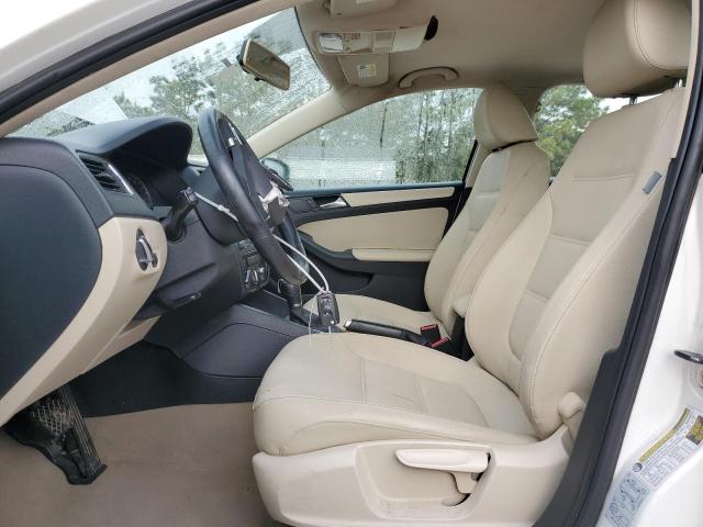  VOLKSWAGEN JETTA 2012 White
