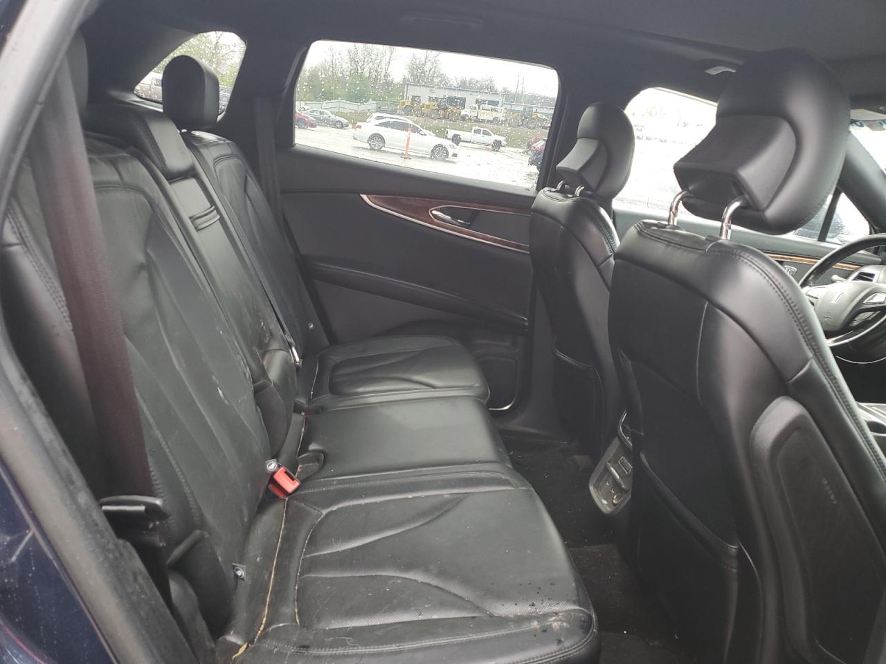 2017 Lincoln Mkx Reserve VIN: 2LMPJ8LR4HBL28343 Lot: 53143525