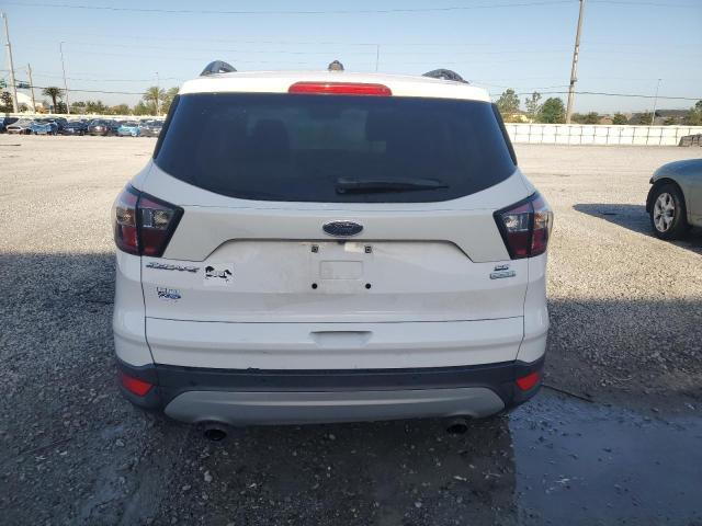  FORD ESCAPE 2017 Белый