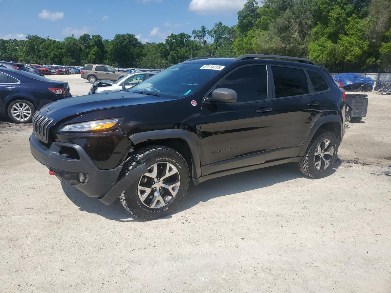 2017 Jeep Cherokee Trailhawk for Sale in Ocala, FL - Front End