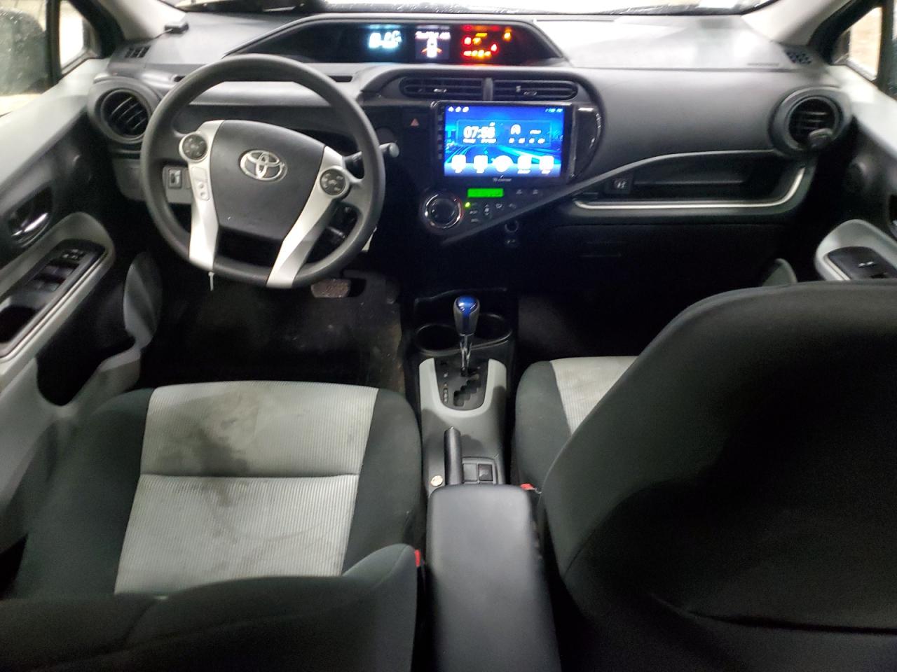 2014 Toyota Prius C VIN: JTDKDTB32E1570041 Lot: 52148345