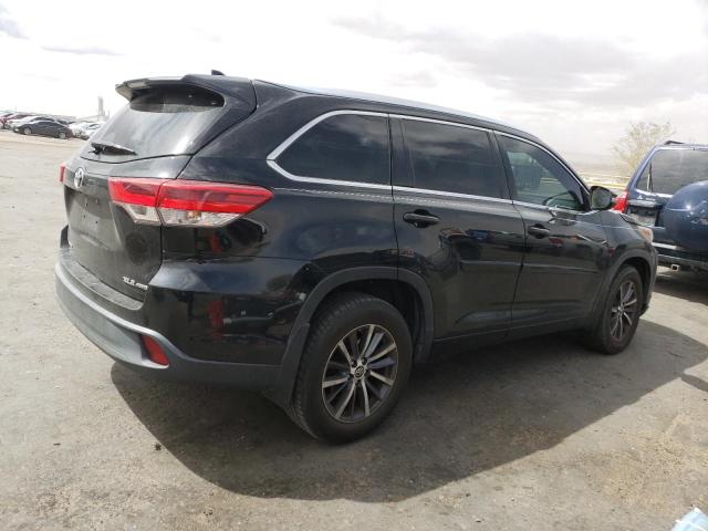  TOYOTA HIGHLANDER 2017 Czarny