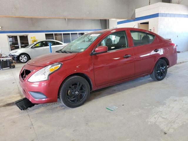  NISSAN VERSA 2019 Червоний