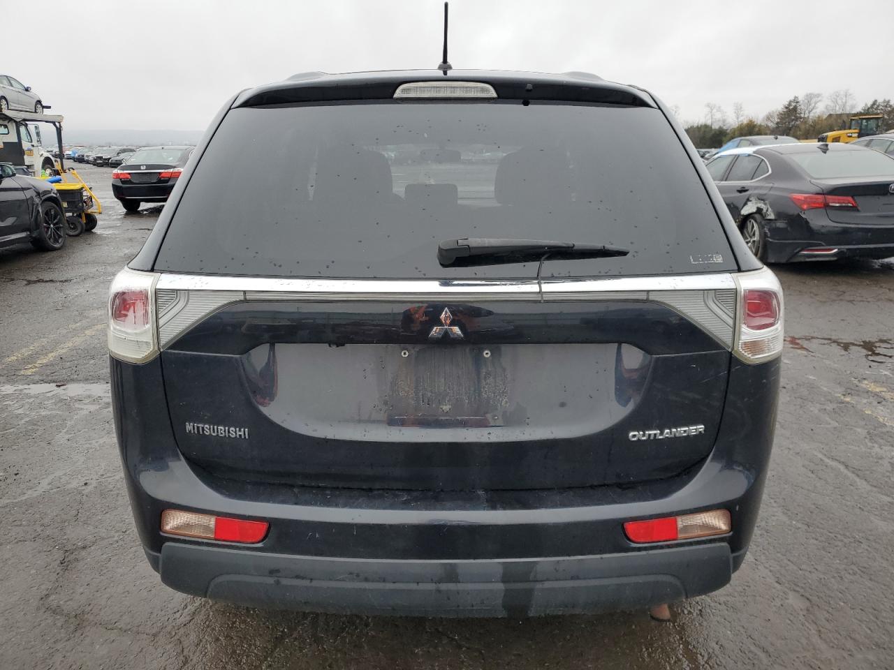 2014 Mitsubishi Outlander Se VIN: JA4AZ3A33EZ014198 Lot: 51773645