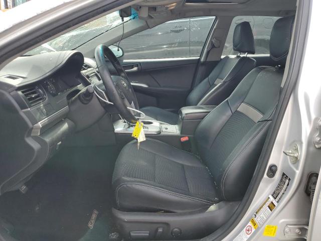  TOYOTA CAMRY 2014 Srebrny