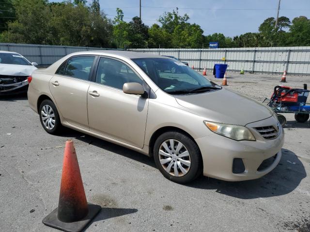  TOYOTA COROLLA 2013 Бежевый