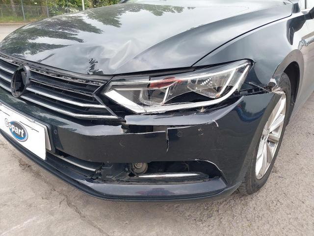 2017 VOLKSWAGEN PASSAT SE