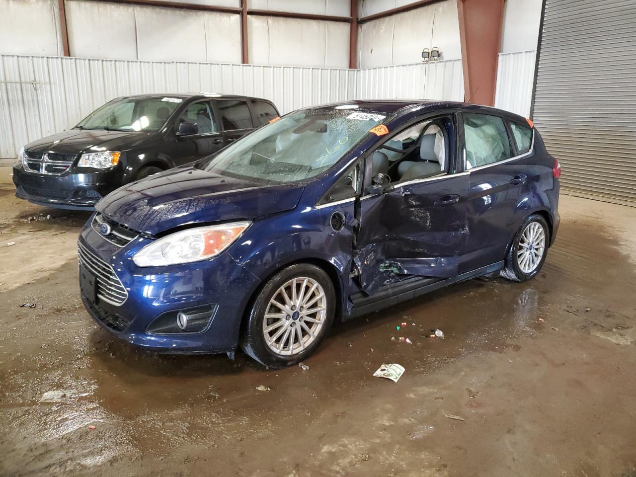 2016 Ford C-Max Premium Sel للبيع في Lansing، MI - Side
