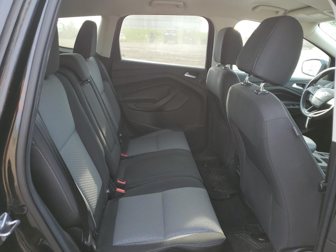 1FMCU9G9XHUD38791 FORD ESCAPE 2017