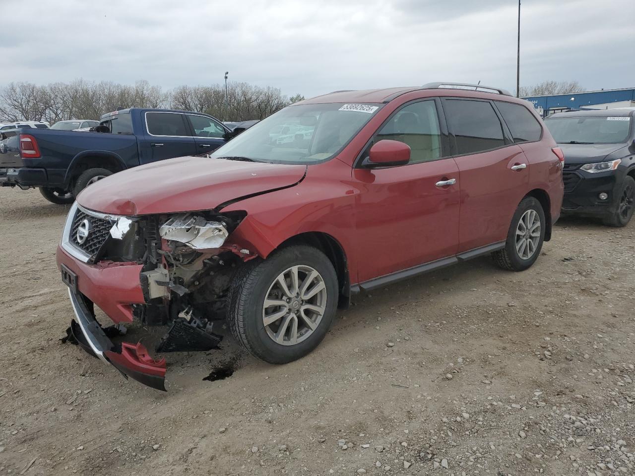 Des Moines, IA에서 판매 중인 2016 Nissan Pathfinder S - Front End