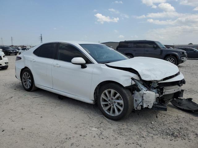  TOYOTA CAMRY 2022 Biały