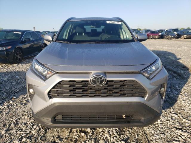  TOYOTA RAV4 2020 Srebrny