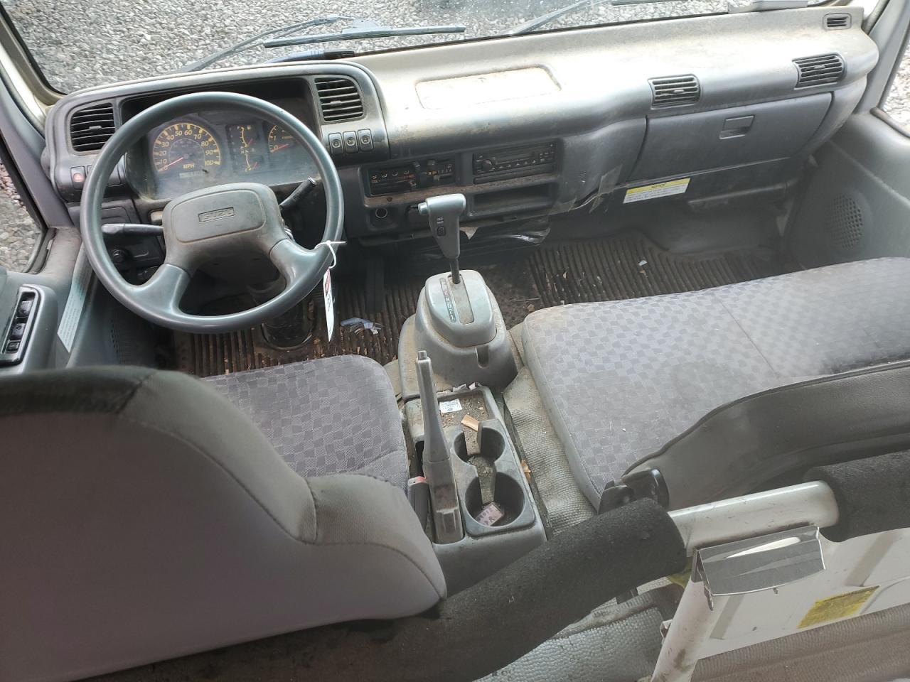 2007 Isuzu Nqr VIN: 0LD0T48307805 Lot: 55523005